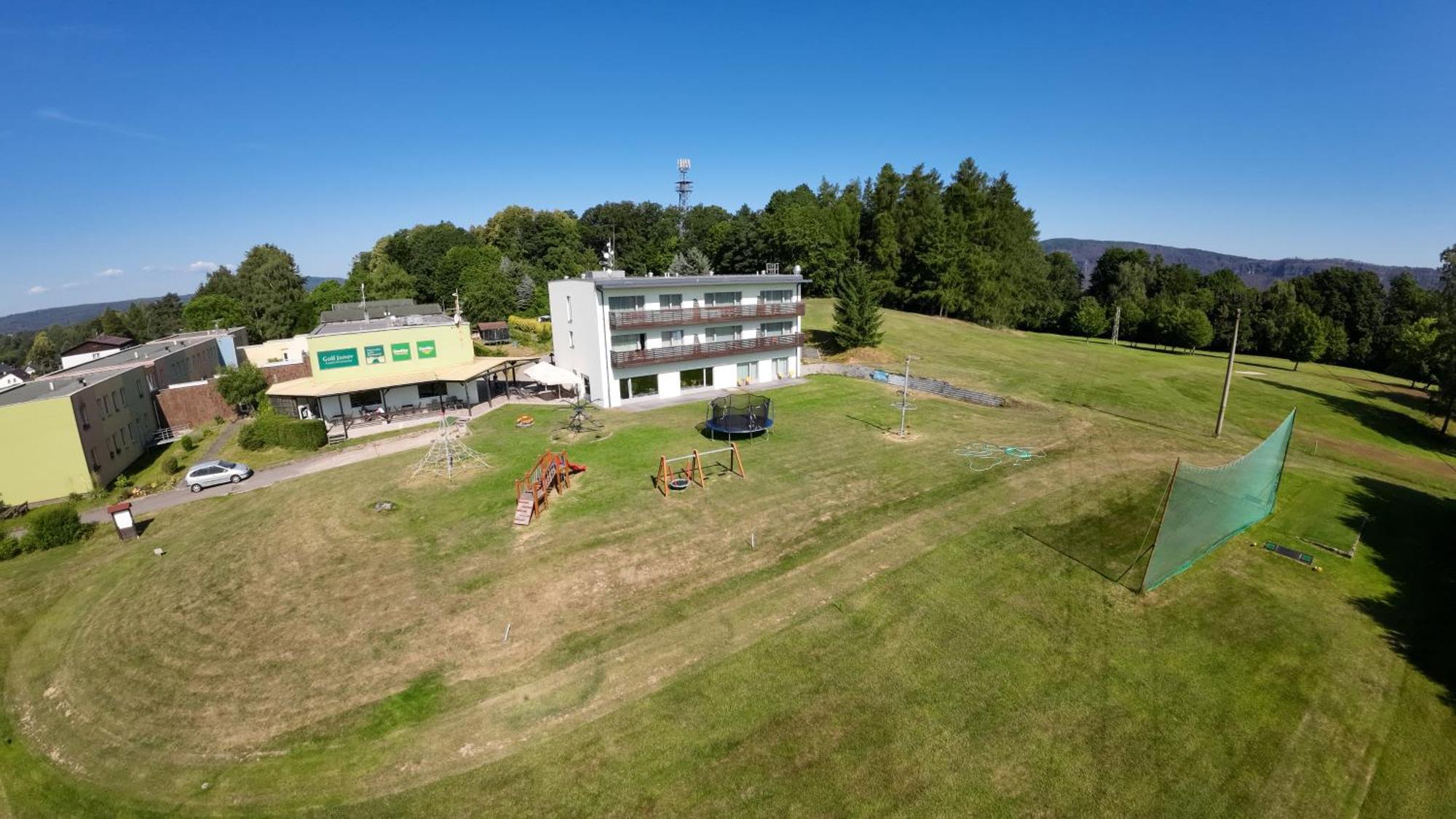 Hotel Devitka Janov Esterno foto